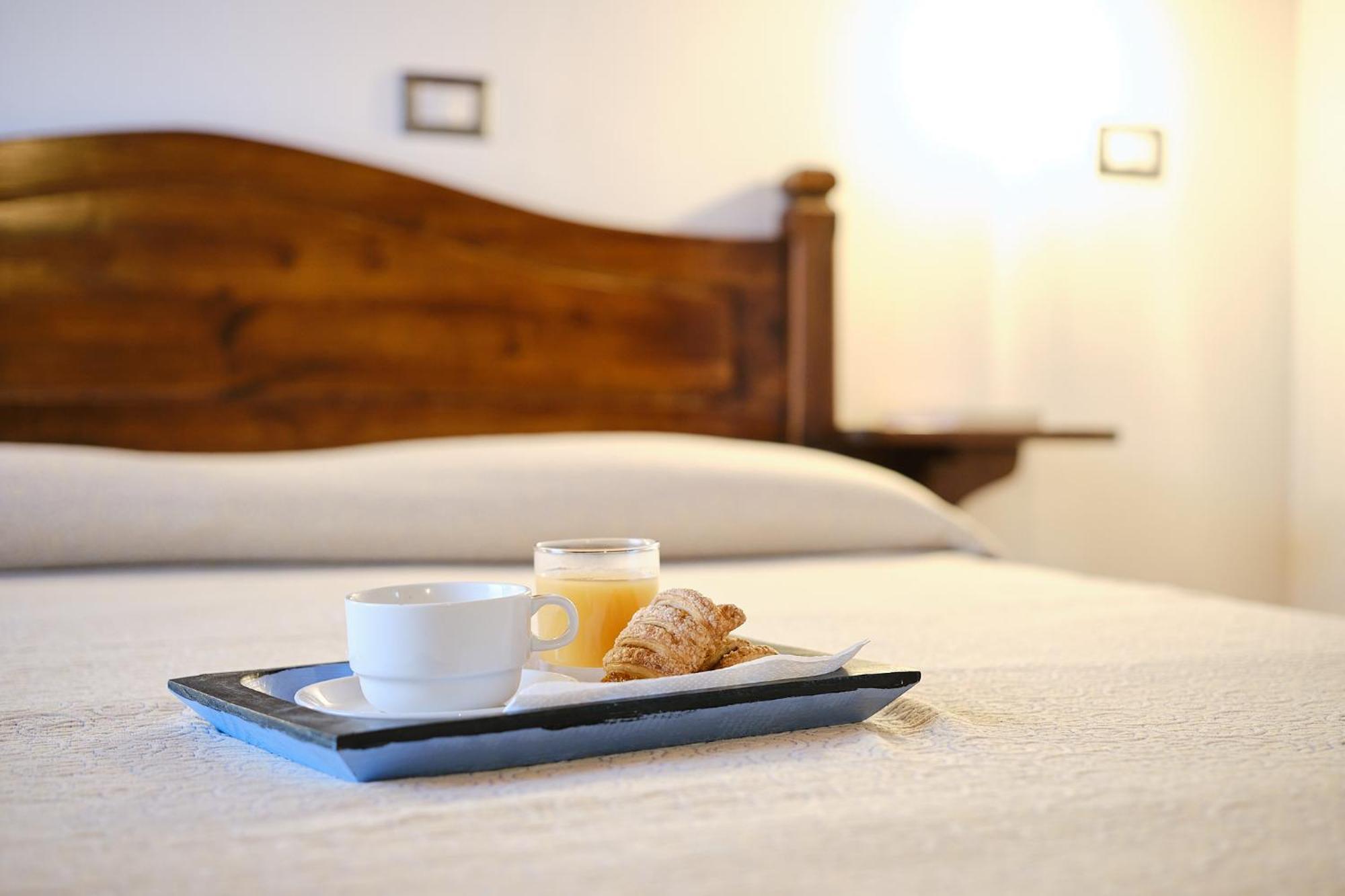 Albergo Della Posta براتشيانو المظهر الخارجي الصورة